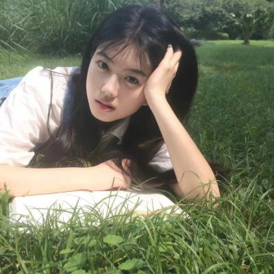 人气爱豆与神秘男子同车离开，评论区沦陷，短时间内持续发酵